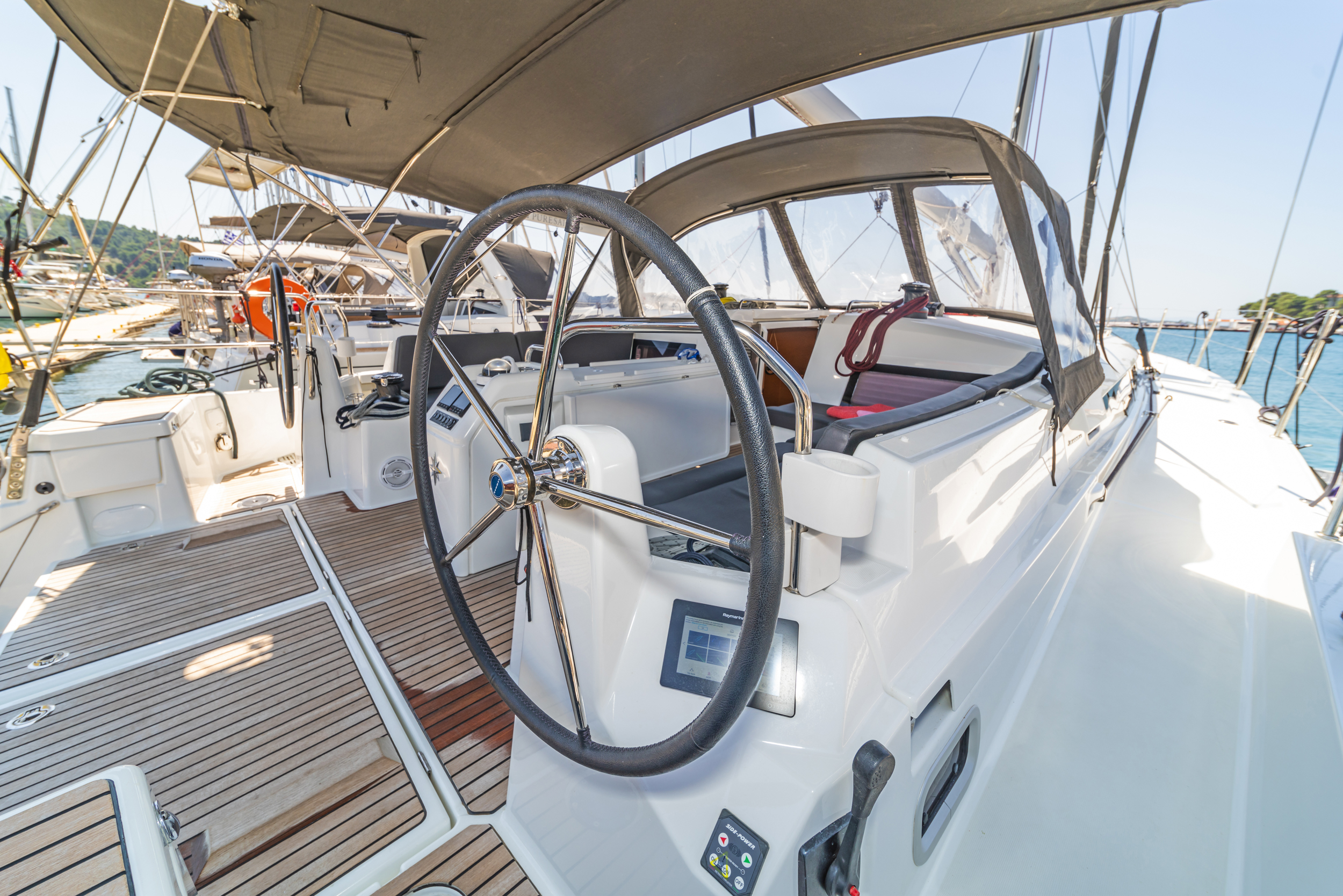 Marina II