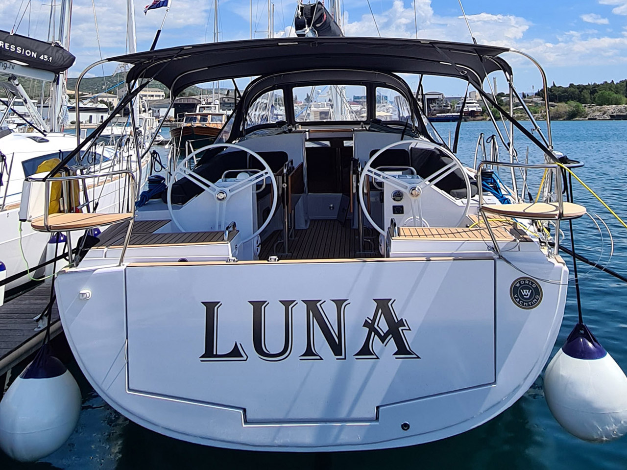 Luna