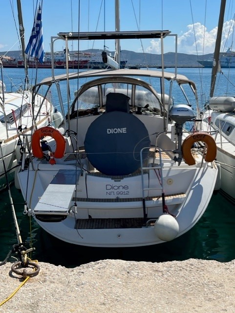 Dione