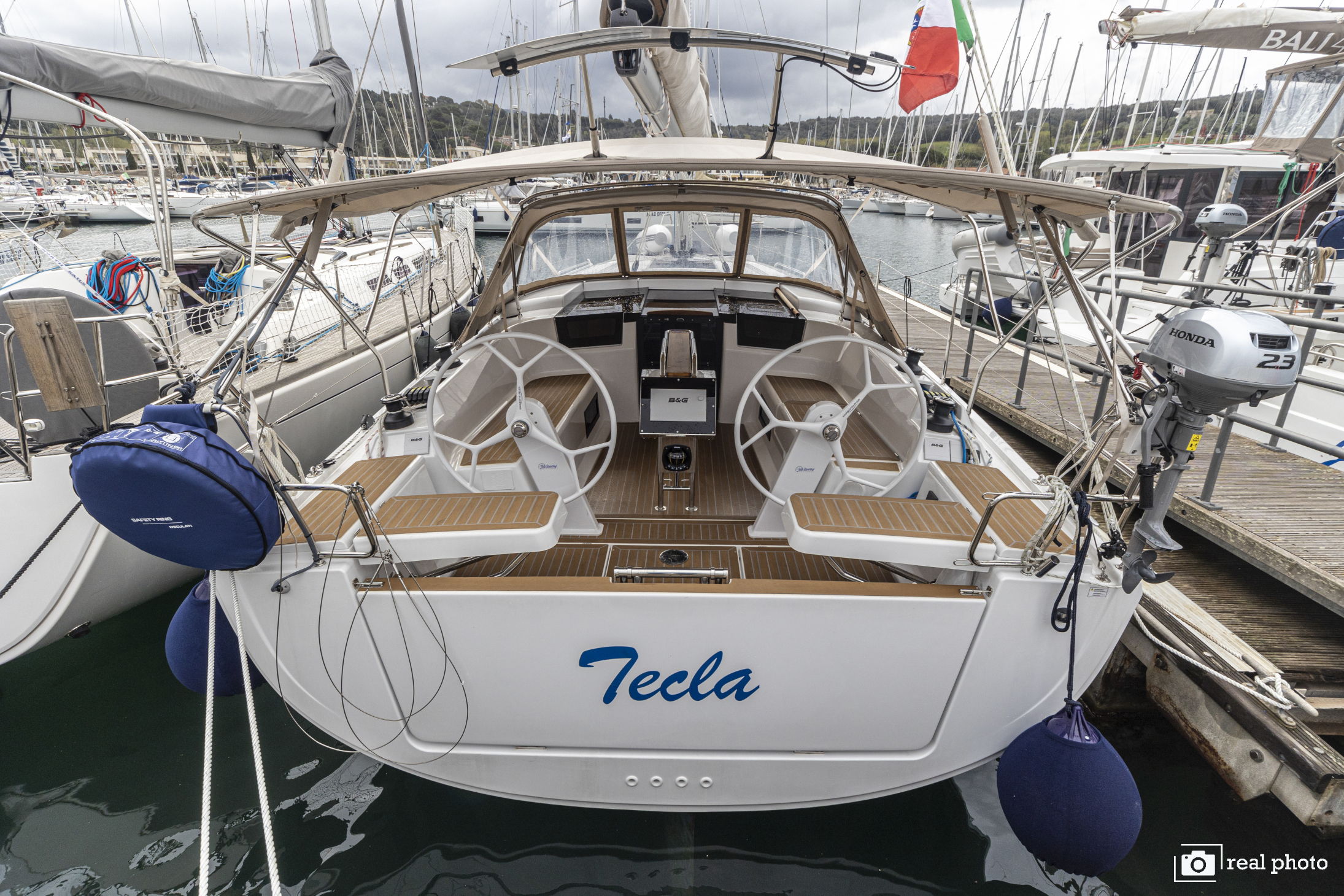 Tecla