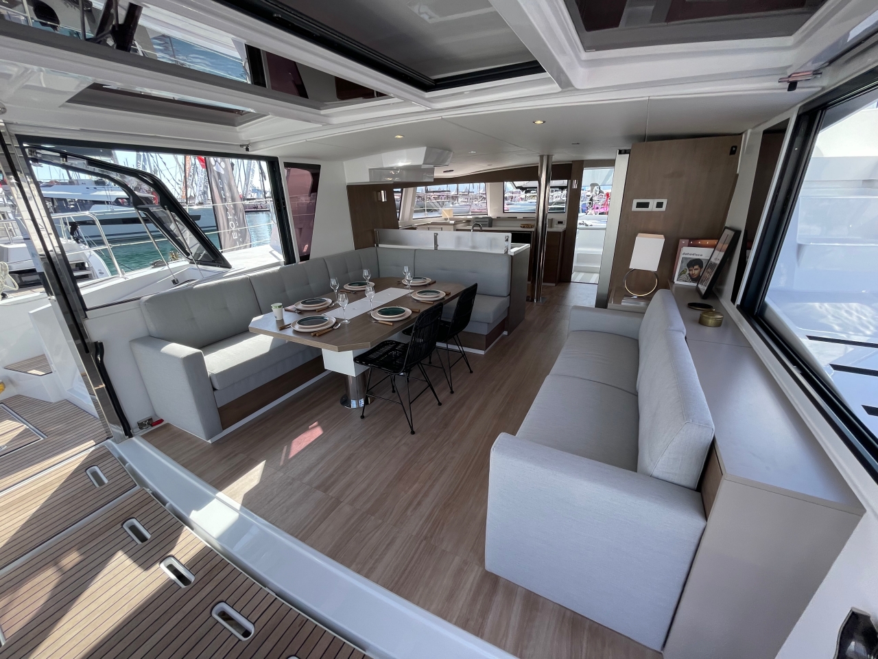 Sail and Travel