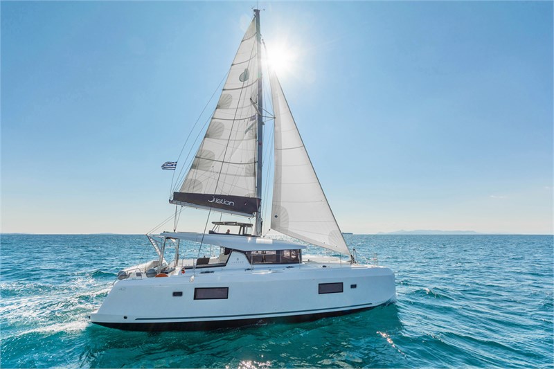 Marina III