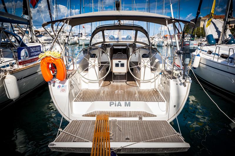 Pia M